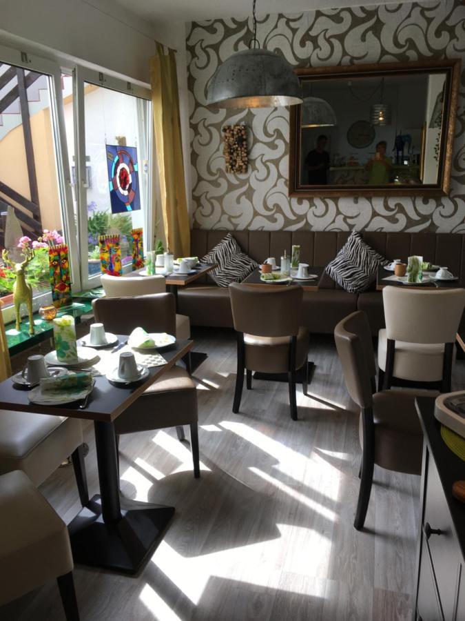 Gaestehaus Klaus Мендіґ Екстер'єр фото